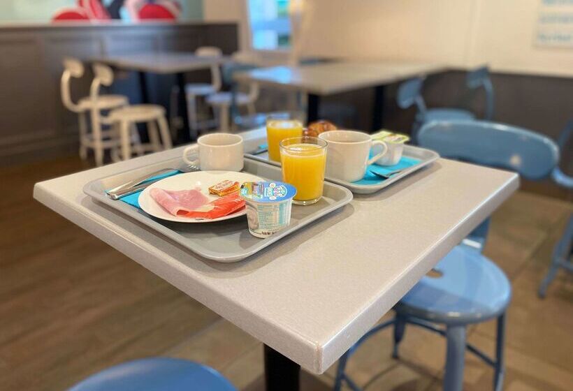 호텔 Kyriad Direct Orleans   La Chapelle St Mesmin