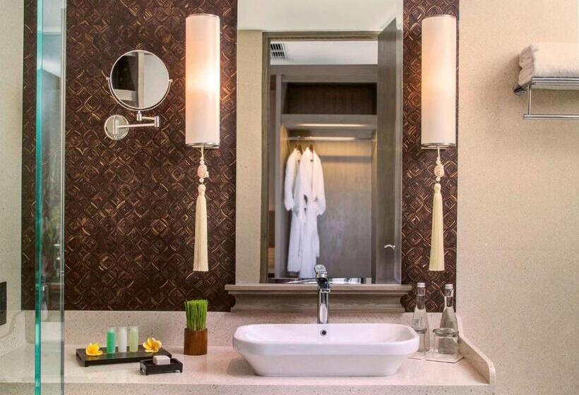 هتل Movenpick Resort & Spa Jimbaran Bali