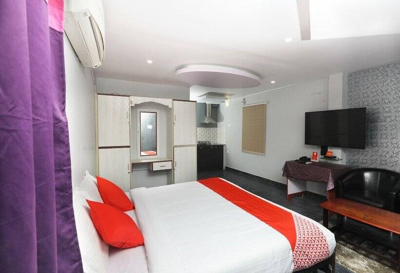 هتل Nakshatra Serviced Apartments-bawa Road