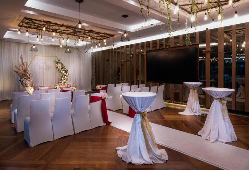 Hotel Olive Tree