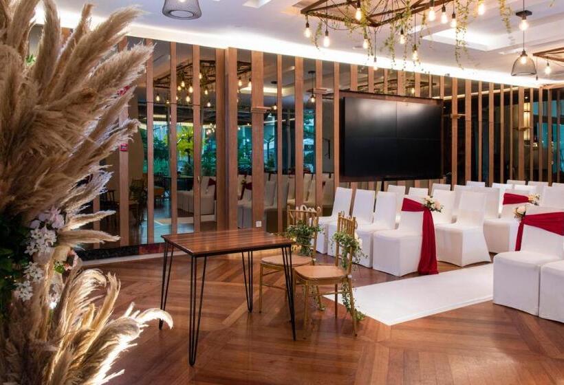 Hotel Olive Tree