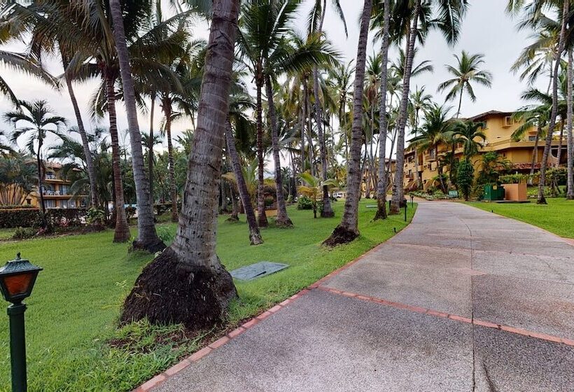 בית מלון כפרי Park Royal Homestay Los Tules