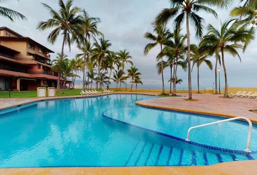 בית מלון כפרי Park Royal Homestay Los Tules