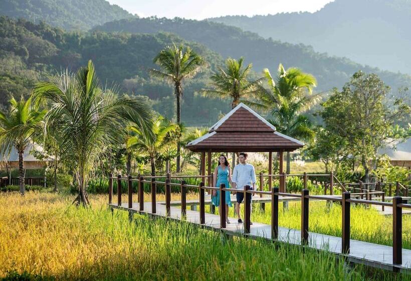 هتل Pullman Luang Prabang