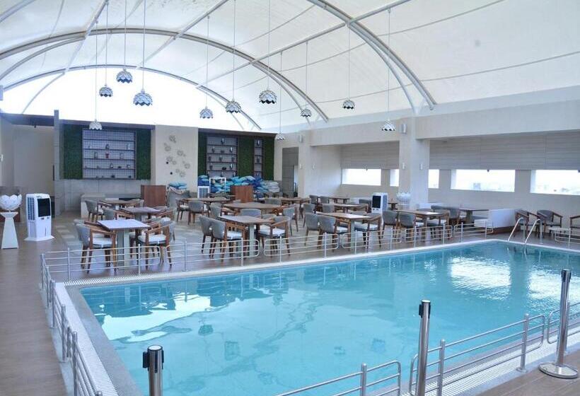 בית מלון כפרי Sayaji Vadodara