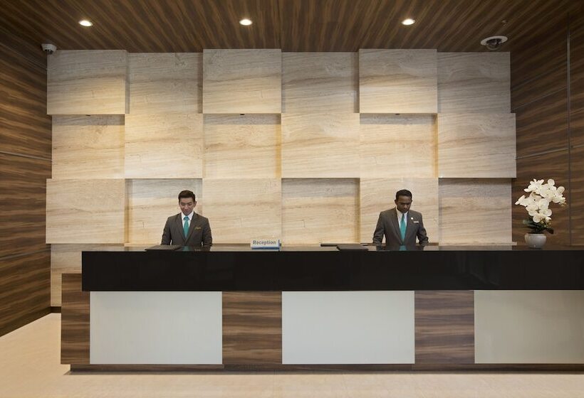 هتل Somerset Damansara Uptown Petaling Jaya