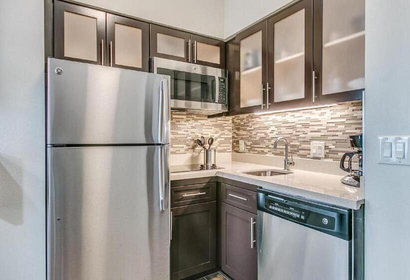 בית מלון כפרי Staybridge Suites Lubbock South, An Ihg