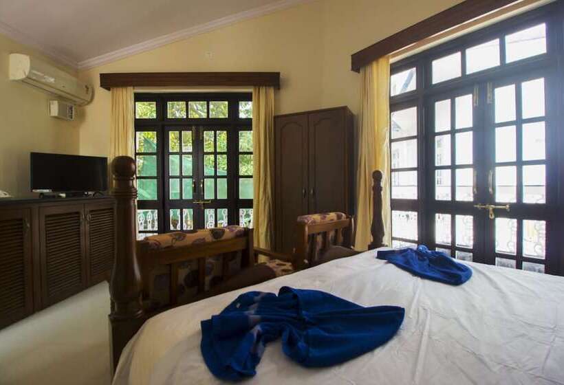 فندق Sunset Beach Resort