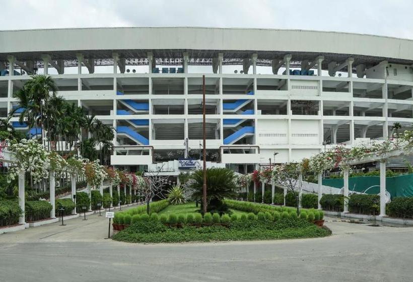 ホテル The Stadel