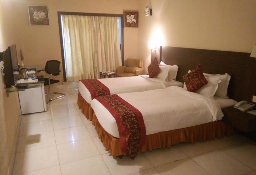 ホテル The Stadel