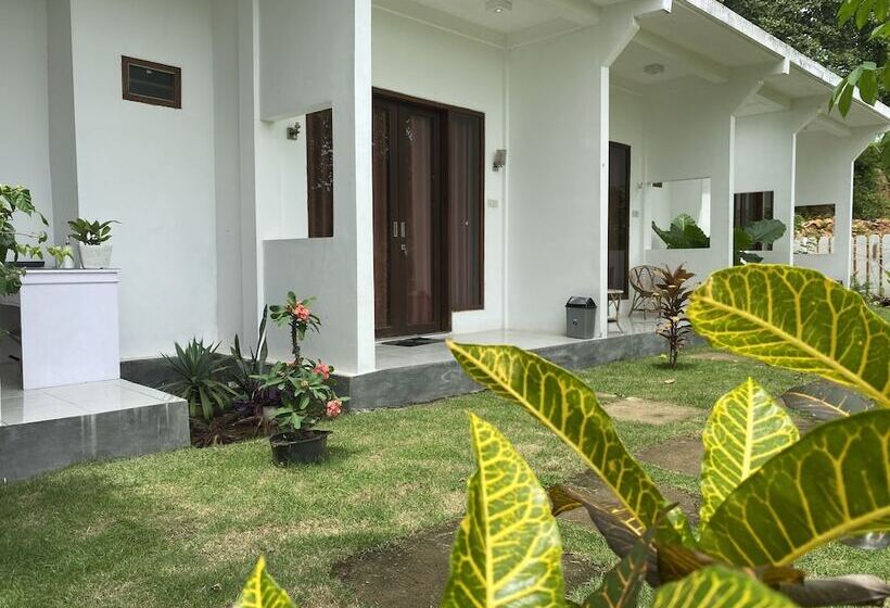 مبيت وإفطار The Hill View Lombok