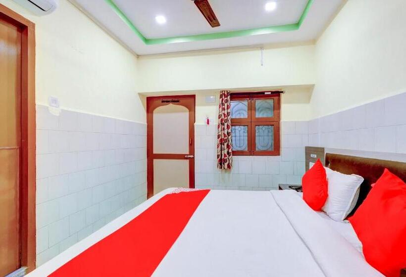 هتل Sam Guest House By Oyo