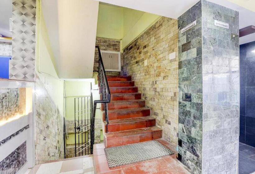 هتل Sam Guest House By Oyo