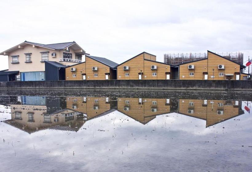 تختخواب و صبحانه Easy Home Stay