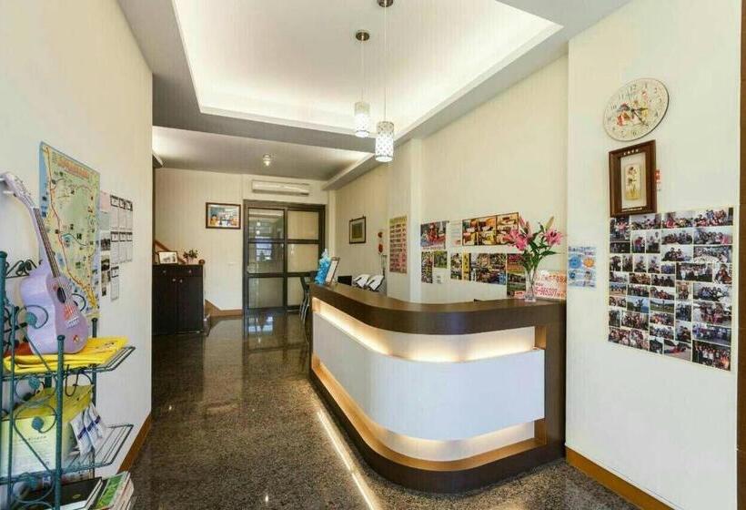 تختخواب و صبحانه Kenting Mulan Homestay