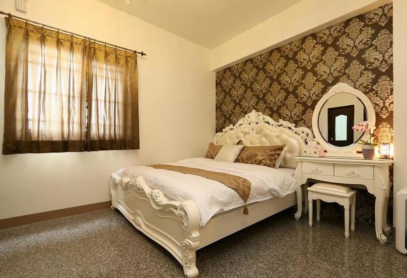 تختخواب و صبحانه Wei Yu House