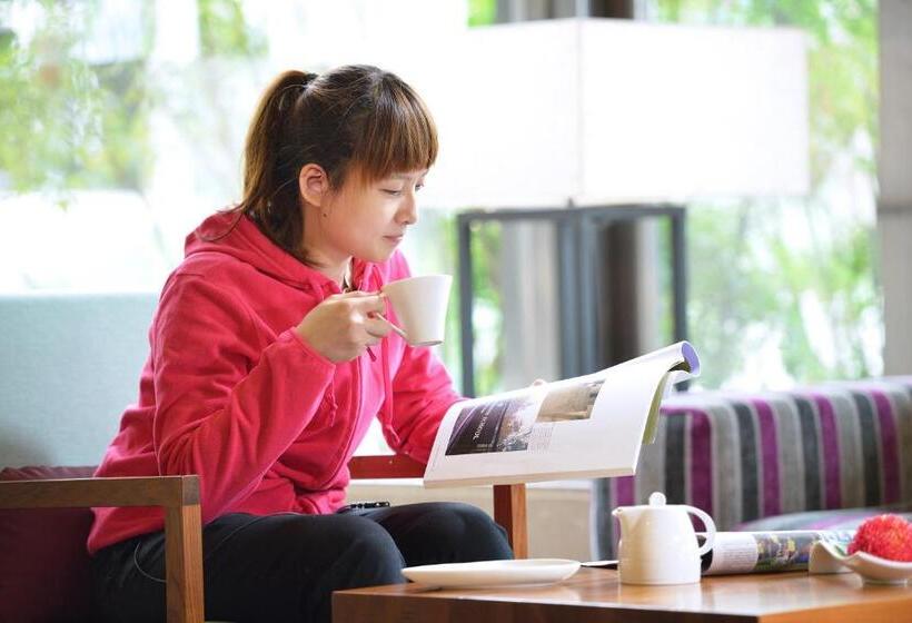 هتل Chihpen Century