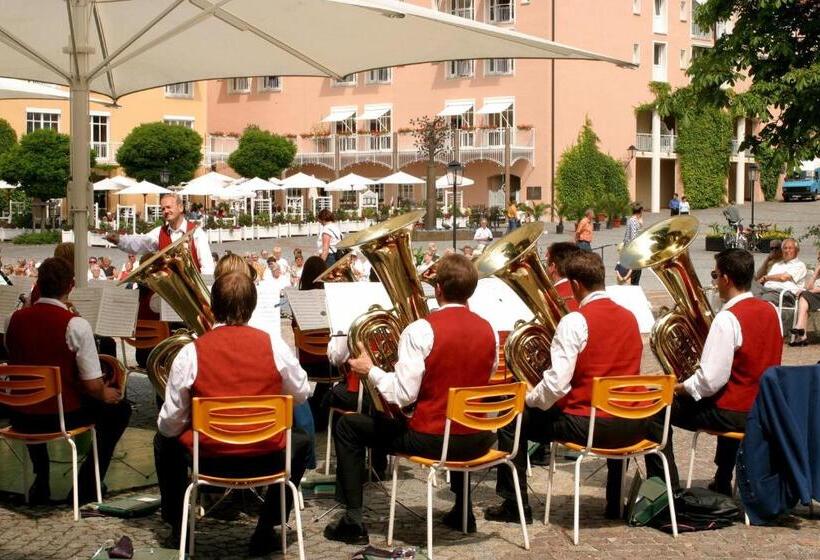 Отель Glockenspiel