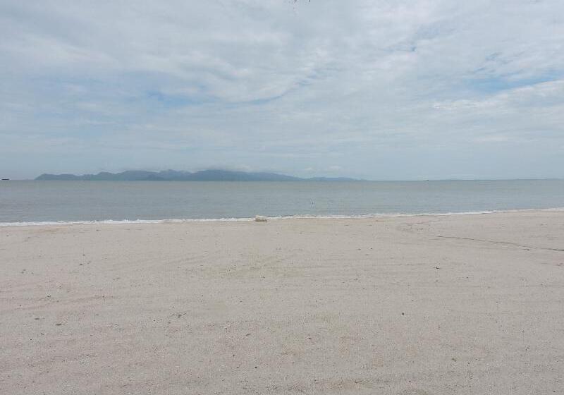 One Pacific Hotel & Serviced Apartments