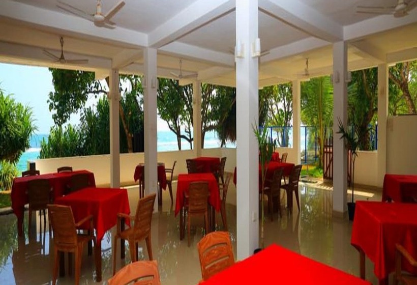 Hotel Paradise Beach Resort & Diving School