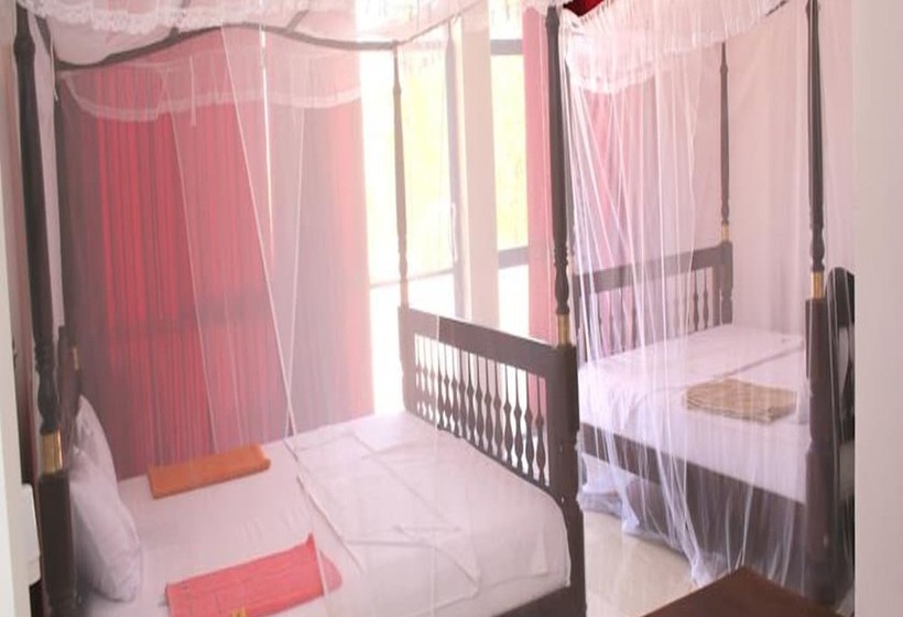 Hotel Paradise Beach Resort & Diving School