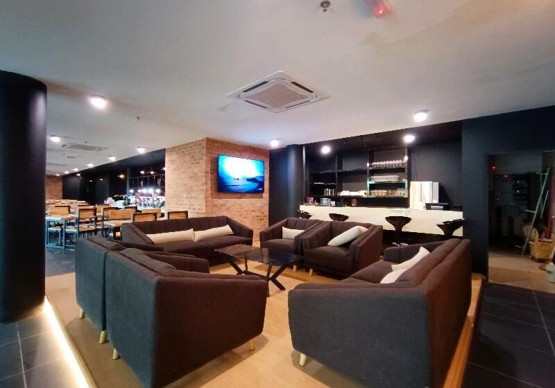فندق Raia Inn Penang