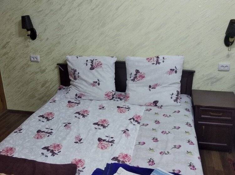 B&b Bahodir