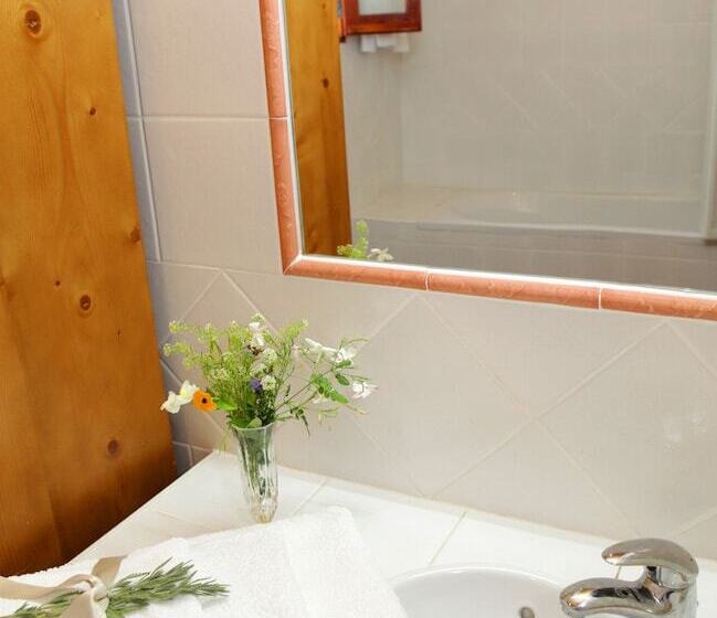 هتل Casas Do Palheiro Velho