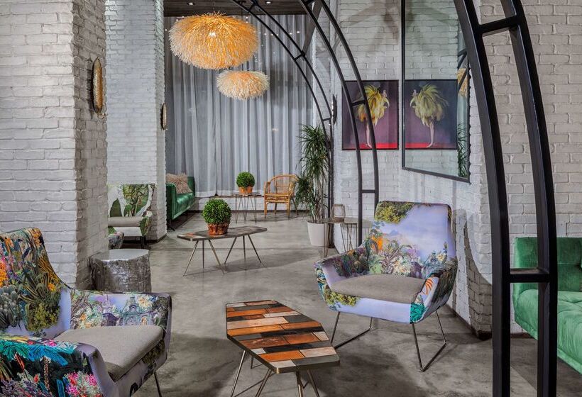 호텔 Doubletree By Hilton  New York Times Square West