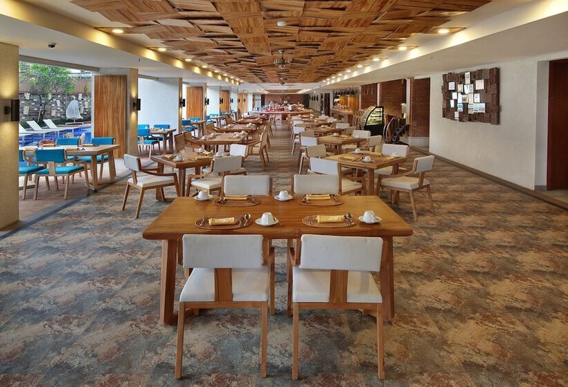 هتل Jimbaran Bay Beach Resort And Spa By Prabhu