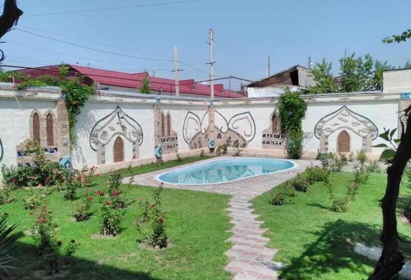 فندق Latif Samarkand