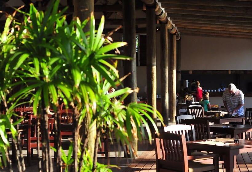 هتل Paradise Cove Resort