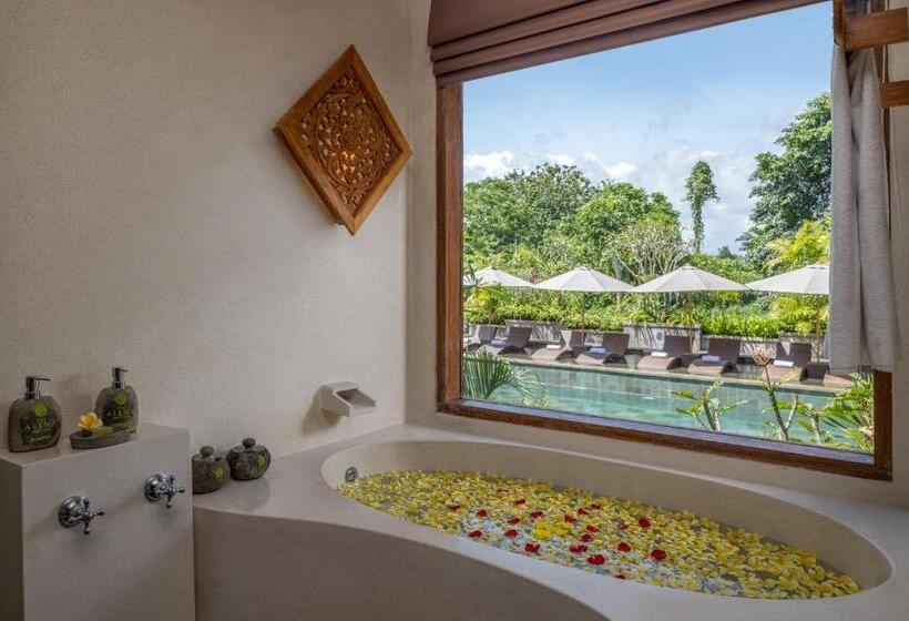 هتل The Alena Resort A Pramana Experience