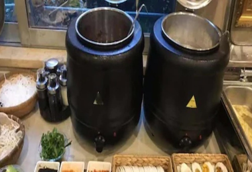 Vienna Hotel Shenzhen Bao An Fanshen Metro Station