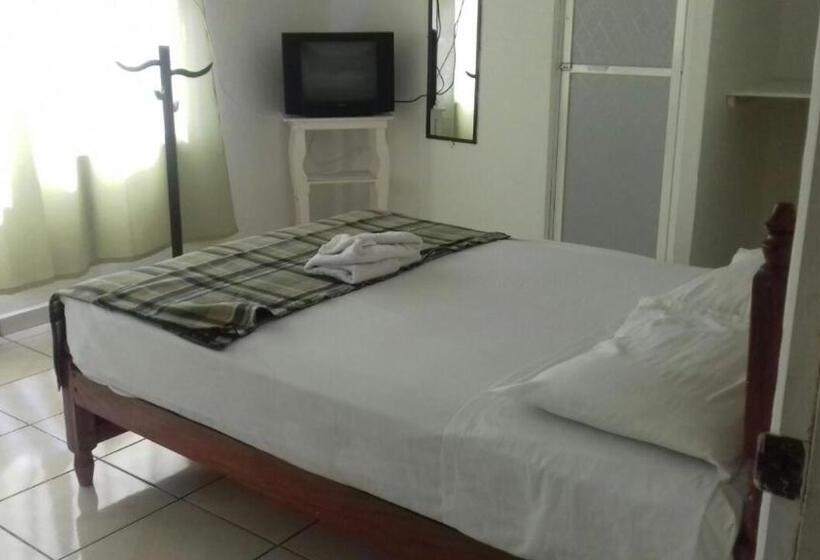 فندق Casa Del Rey!!