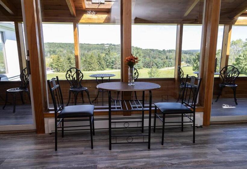 ユースホステル Stony Fork Inn