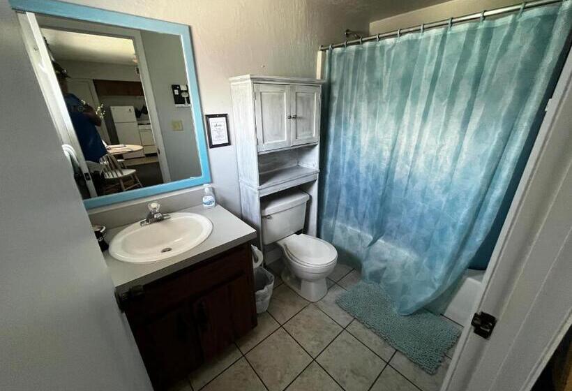 Surfside Suites