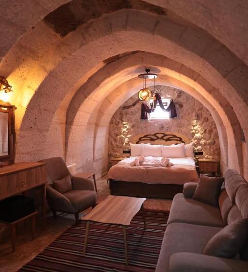 تختخواب و صبحانه Stone Owl Otel & Restaurant