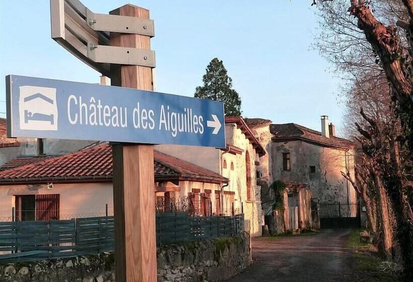 ベッドアンドブレックファースト Chateau Des Aiguilles