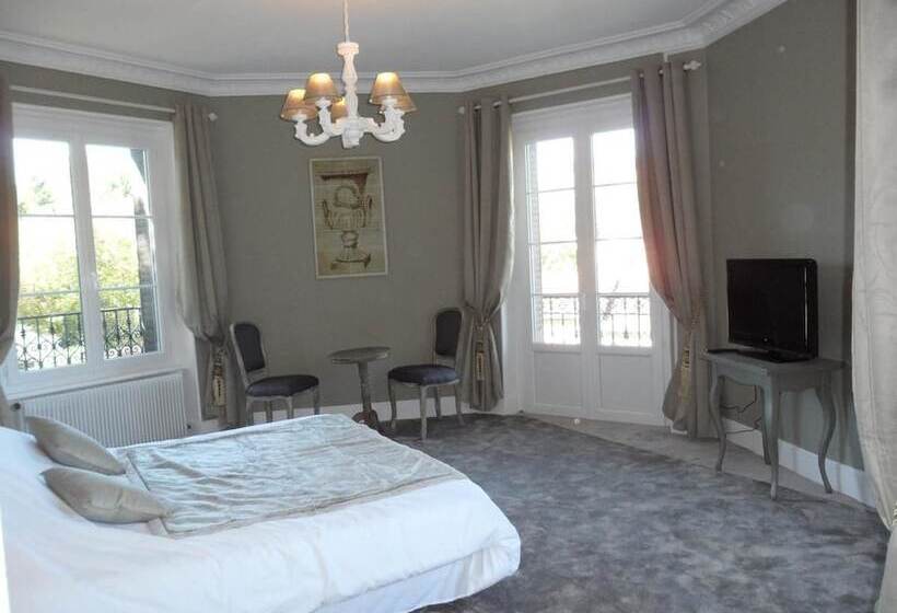 住宿加早餐  Chateau Les 4 Saisons