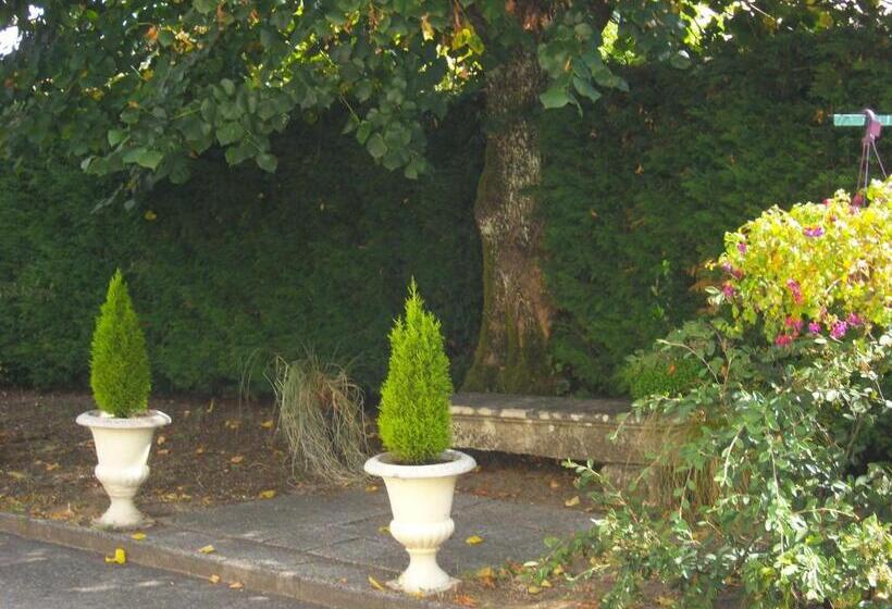 צימר Domaine De Monein