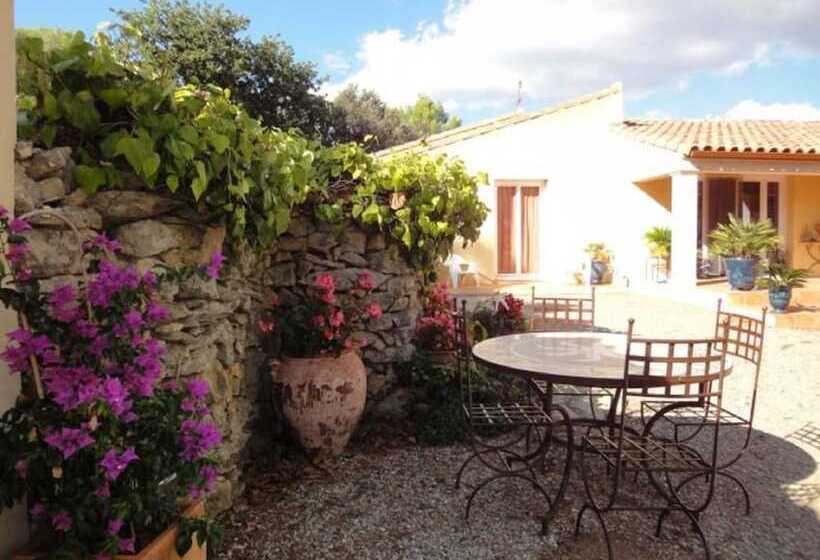 مبيت وإفطار La Maison Des Chênes