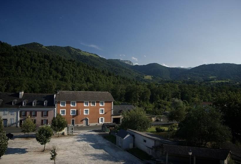 בית מלון כפרי Hôtel Ladagnous