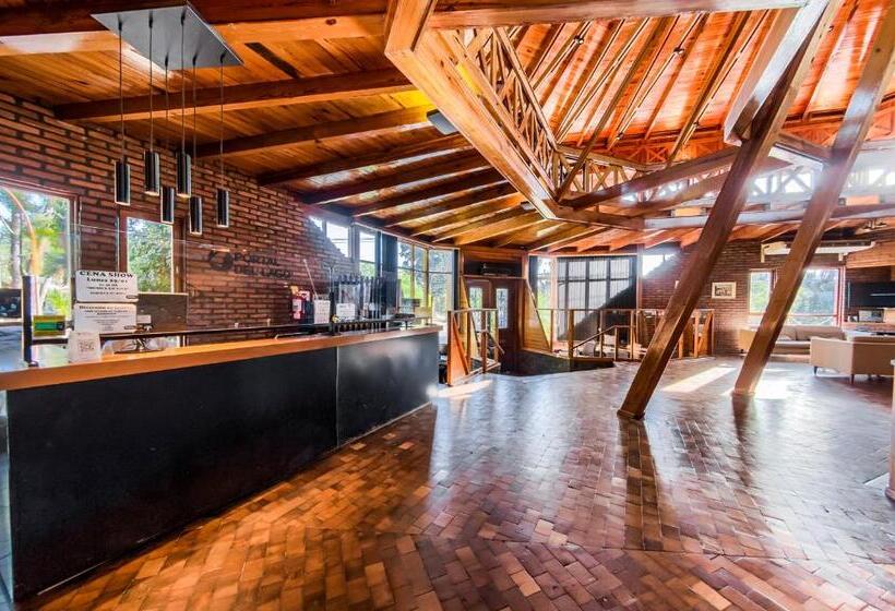 هتل Portal Del Lago