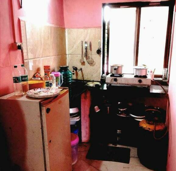 호텔 Oyo Laxmi Cottage