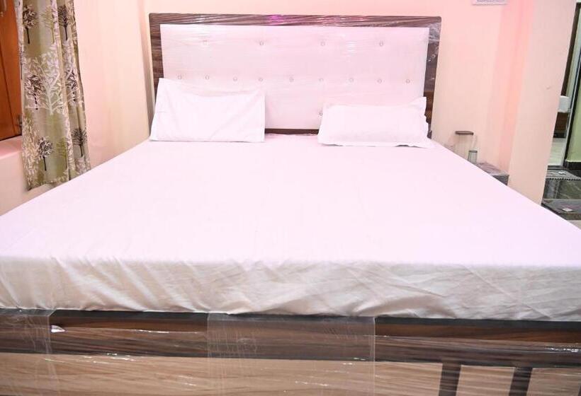 פנסיון Swagat Paying Guest House Varanasi Near Ganga River