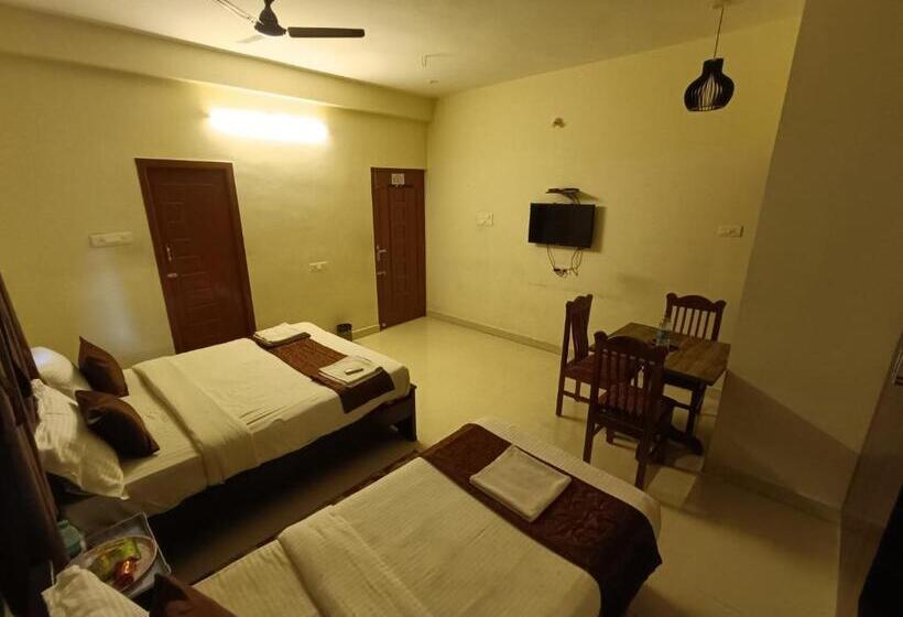 هتل Bluesky Ramapuram