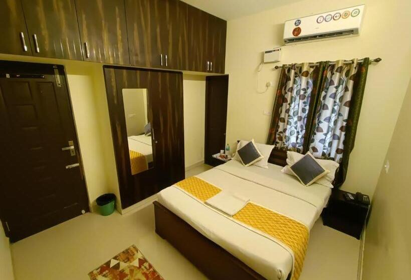 هتل Bluesky Ramapuram