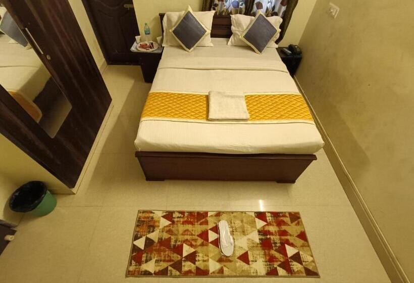 هتل Bluesky Ramapuram