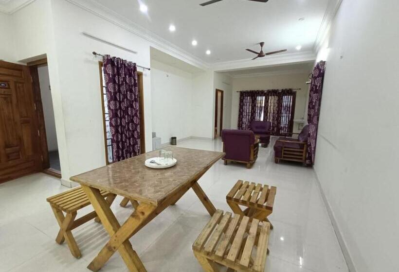 هتل Bluesky Ramapuram